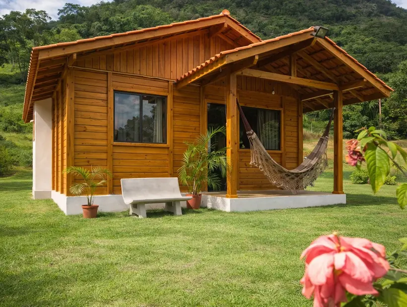 Casas de madeira para pousadas no ES: o que torna o projeto atrativo