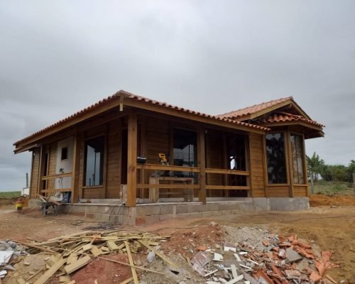 Casa de Madeira - Mogi das Cruzes-SP – 89 m²